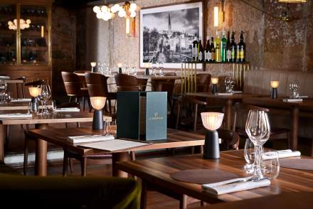 Cour des Loges · Restaurant Vieux Lyon · 5e arrondissement