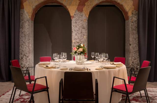 Cour des Loges · Restaurant Vieux Lyon · 5e arrondissement